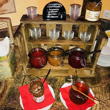 فندق Und Hirsch Huettenreute 3*